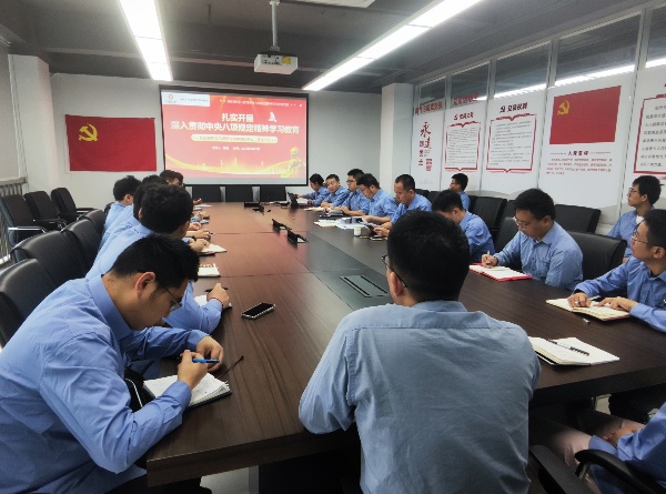 党委委员胡总讲授专题党课_副本.jpg